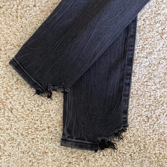 Abercrombie high rise jeans - Picture 4 of 5